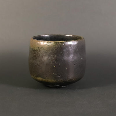 Black glaze tea bowl by Naoto Yano