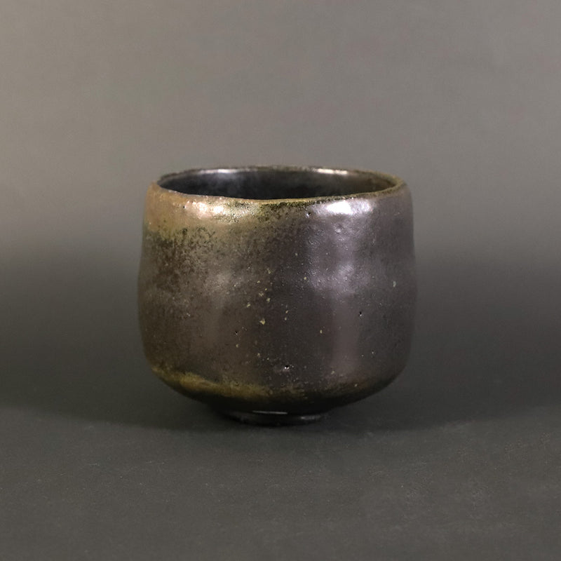 Black glaze tea bowl by Naoto Yano