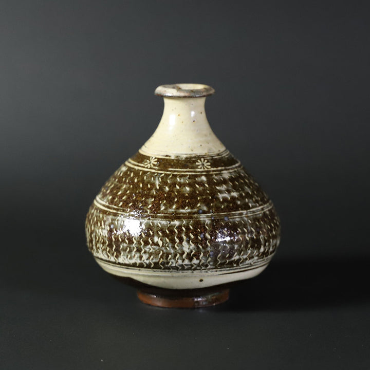 中里健太 作 三島徳利 – ギャラリー一番館オンラインショップ