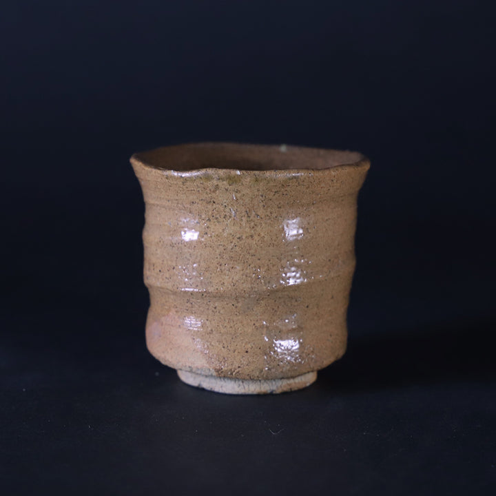 岡本作礼 作 絵唐津ぐい呑 – ギャラリー一番館オンラインショップ