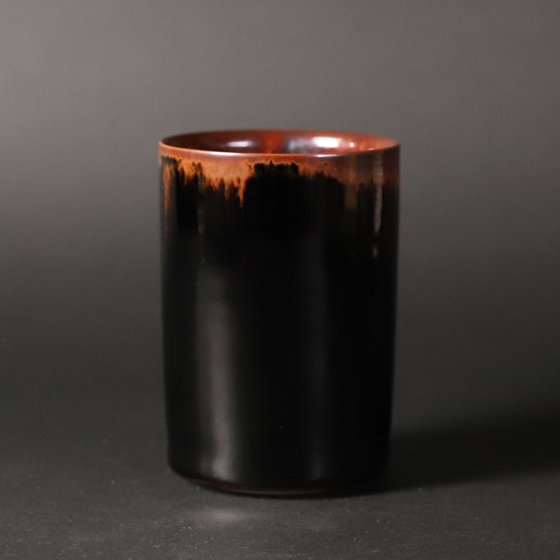 Iron glaze cup by Akio Momota