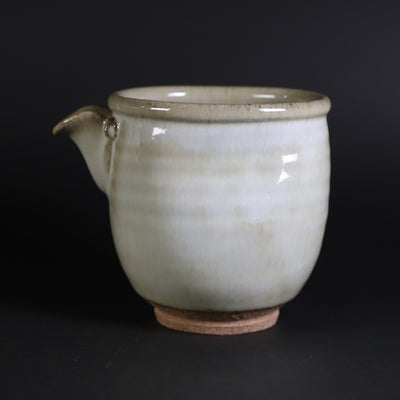 Sake set by Chiharu Kumamoto Madara Karatsu