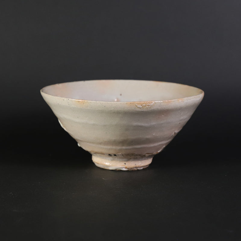 Ido tea bowl by Yasumoto Kajiwara