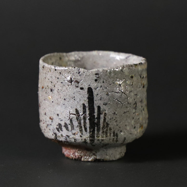 丸田雄／絵唐津ぐい呑 丸田雄 作 絵唐津ぐい呑 4 – ギャラリー一番館オンラインショップ