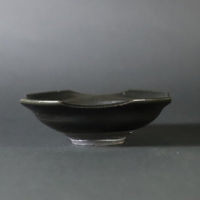 Takashi Nakazato Karatsu black glaze square cut plate