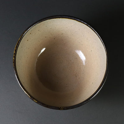 Nakazato Tarōemon Kiln, Illustrated Karatsu Tea Bowl (Whale)