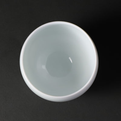 Blue and white porcelain cup by Akio Momota