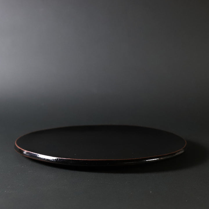 13代中里太郎右衛門、葉形の黒色陶器鉢と共箱 13代中里太郎右衛門