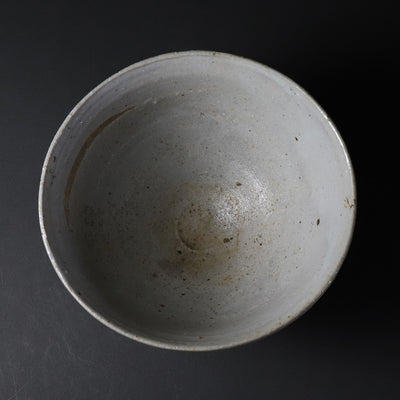 Karatsu tea bowl by Yoshihisa Ishii