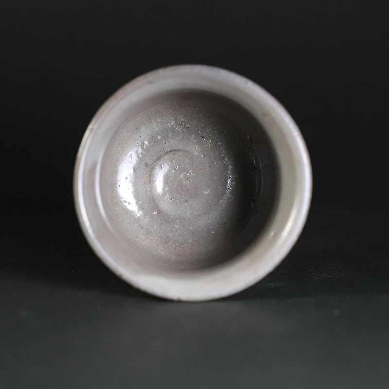 Karatsu sake cup by Kenta Nakazato