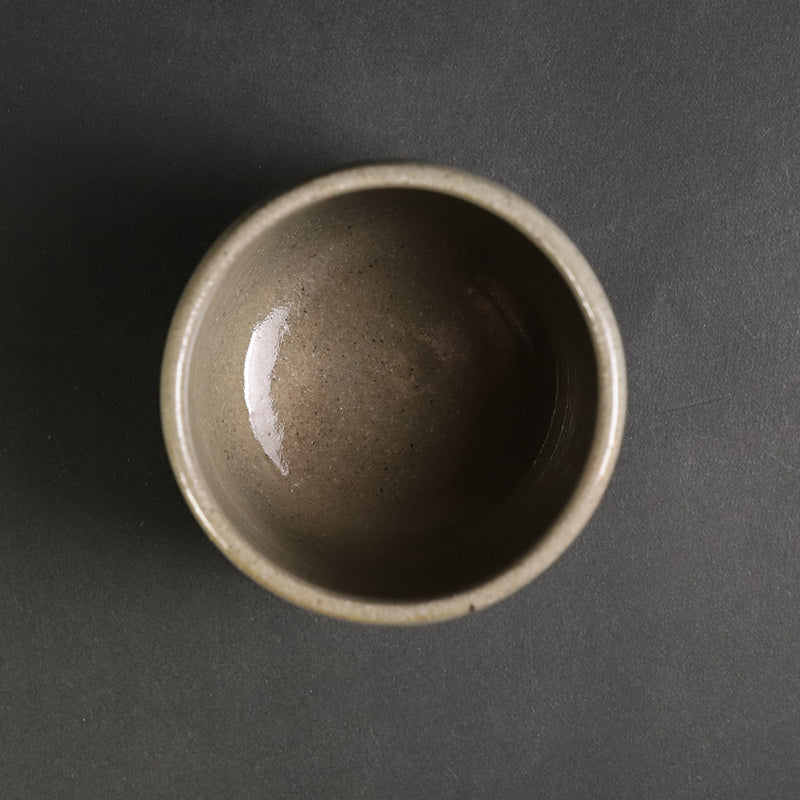 中里太郎右衛門窯　唐津猪口（絵唐津・梅）