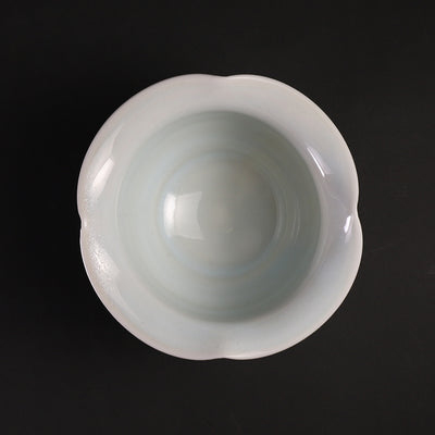 Kenta Nakazato Blue porcelain with persimmon flowers