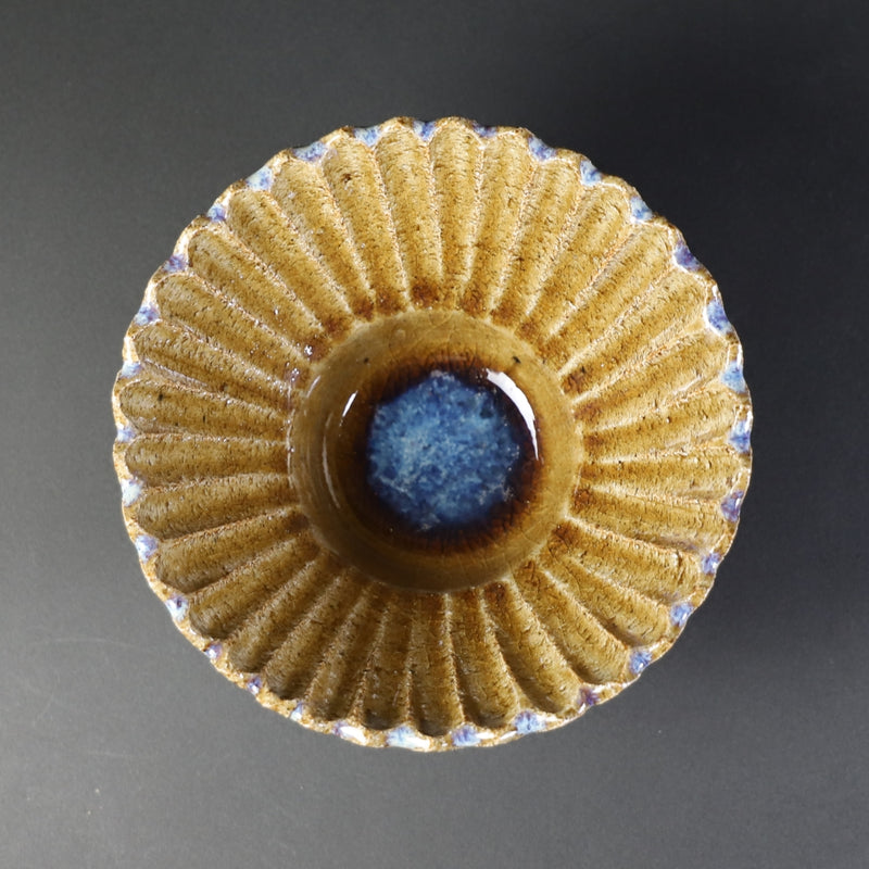 Sakurei Okamoto Yellow Karatsu chrysanthemum bowl 1