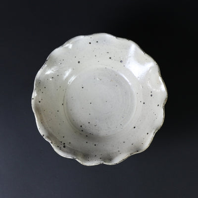 中里隆　作　唐津粉引輪花高脚向附