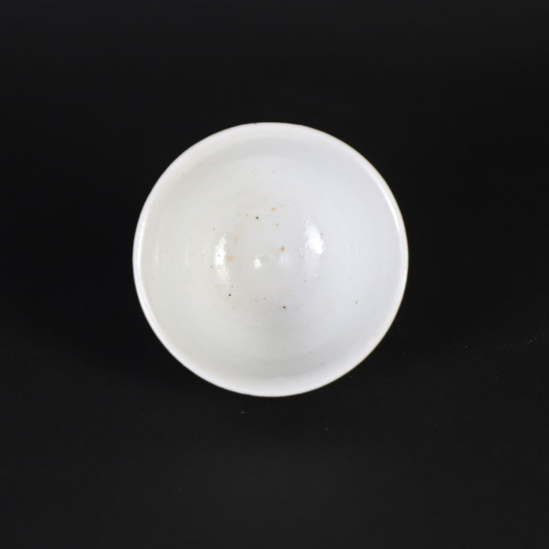 White porcelain sake cup by Naoto Yano