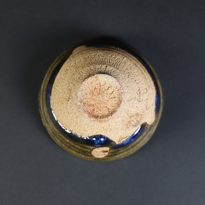 Karatsu ash glaze sake cup by Sakurei Okamoto