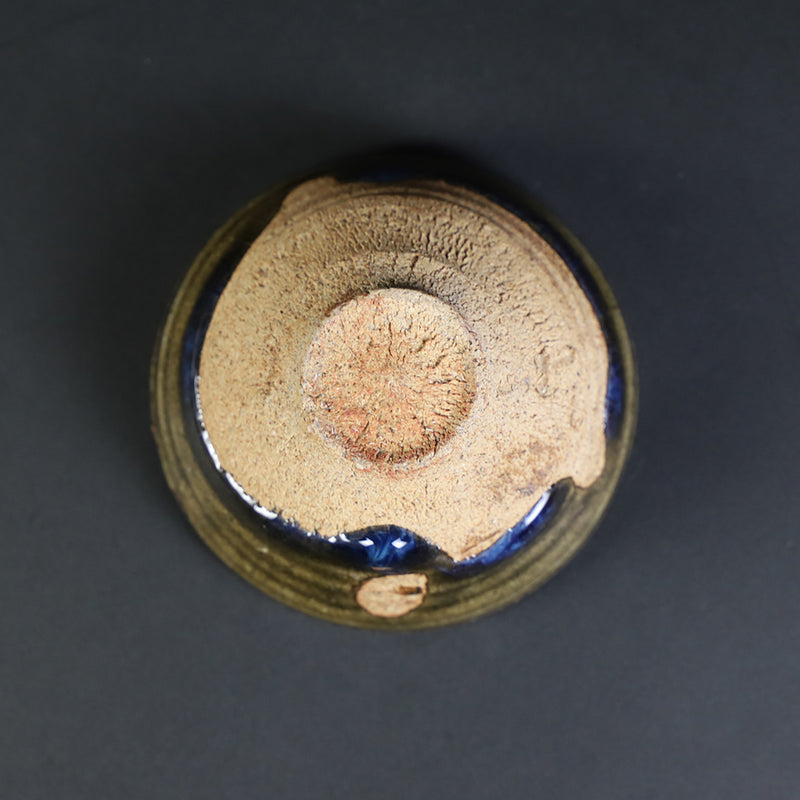Karatsu ash glaze sake cup by Sakurei Okamoto