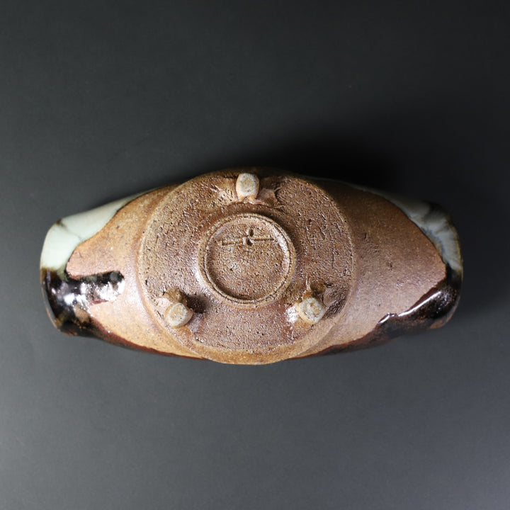 貴重な10客揃い 朝鮮唐津 沓形 向付 10客 在銘 貴重な10客揃い 朝鮮唐津 沓形 向付 10客 在銘