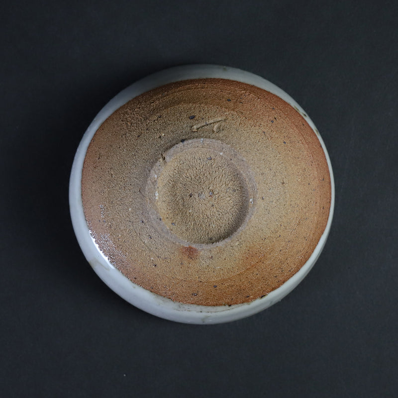 Madara Karatsu sake cup by Kenta Nakazato