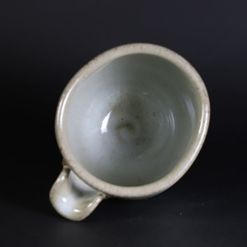 Sake set by Chiharu Kumamoto Madara Karatsu