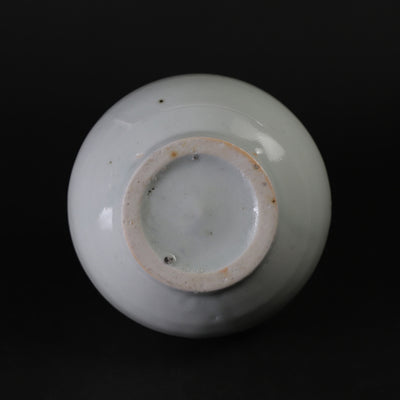 White porcelain sake bottle by Naoto Yano