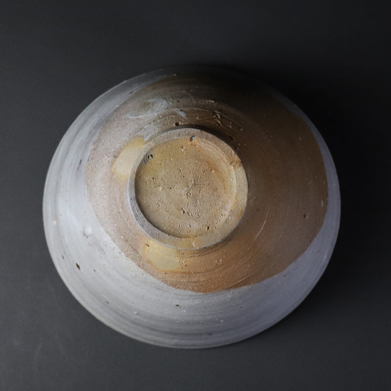 Karatsu tea bowl by Yoshihisa Ishii