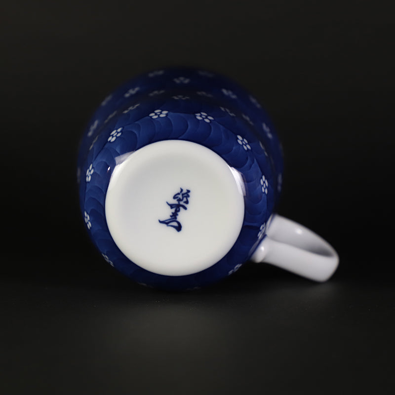 Gen-emon Kiln Sometsuke Plum Pattern Mug Cup