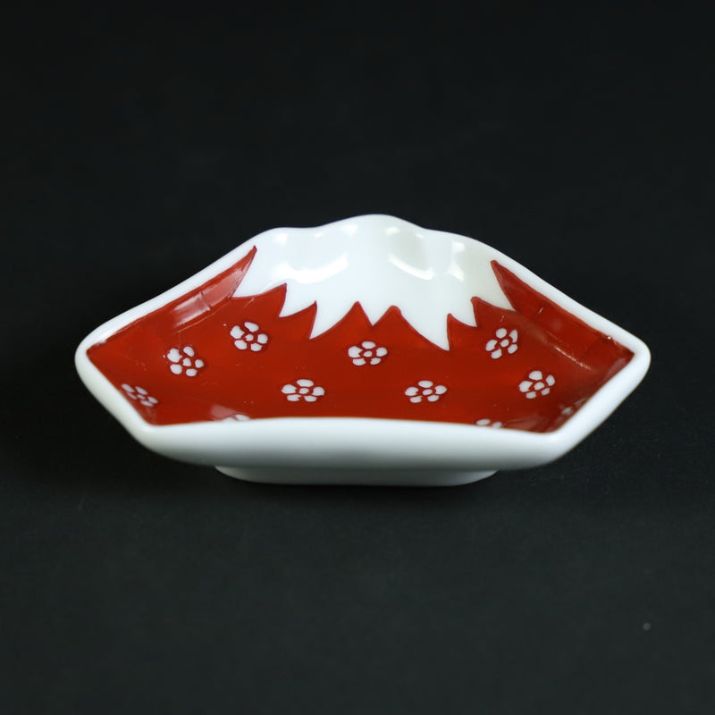 Gen-emon Kiln Red Plum Plum Crest Mt. Fuji Shape Hand Salt Plate