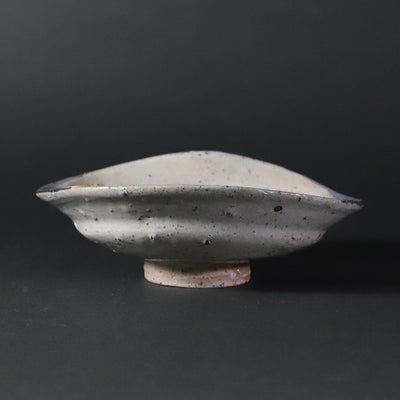 Maruta Munehiko's work Karatsu Kutsumukai