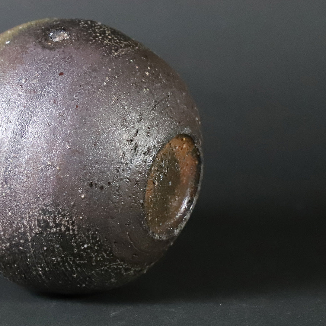 中里太亀 作 唐津南蛮徳利 – ギャラリー一番館オンラインショップ