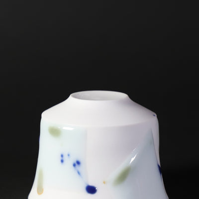 Akio Momota's colorful sake cup