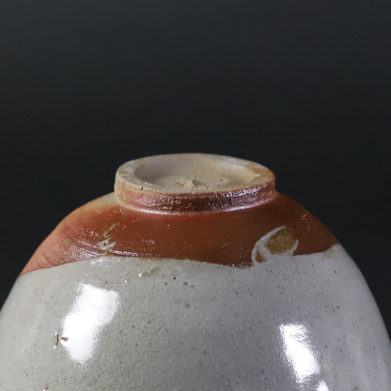 Karatsu tea bowl by Yoshihisa Ishii