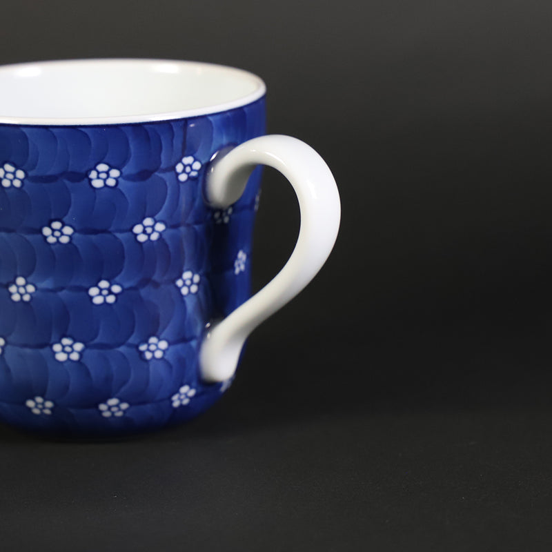 Gen-emon Kiln Sometsuke Plum Pattern Mug Cup