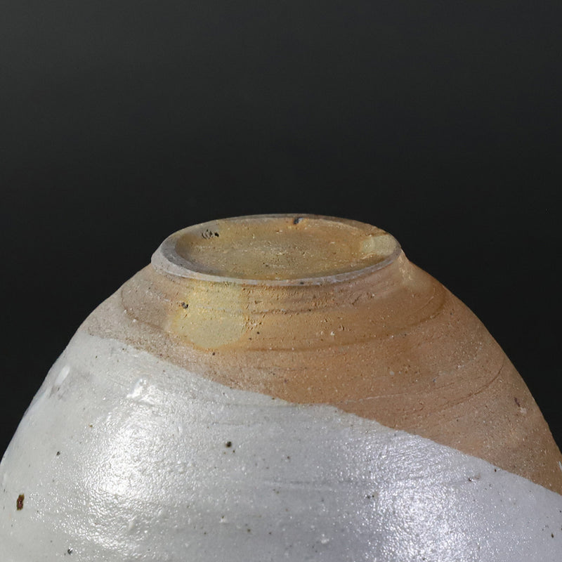 Karatsu tea bowl by Yoshihisa Ishii