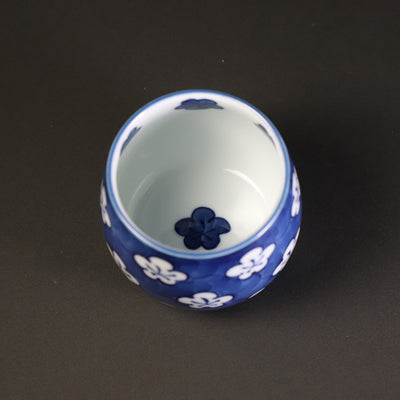 Gen-emon Kiln Ancient Dyed Plum Pattern Tea Cup