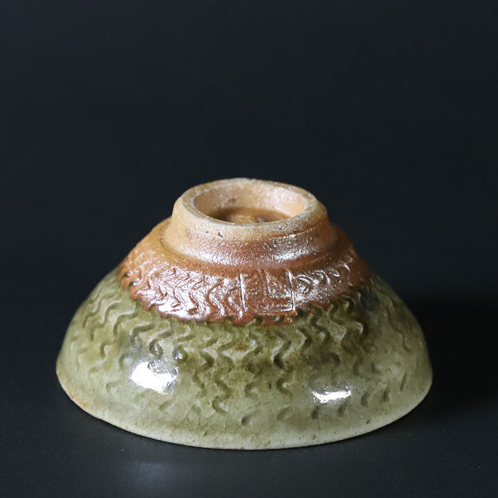 岡本修一 作 青唐津象嵌ぐい呑 – ギャラリー一番館オンライン