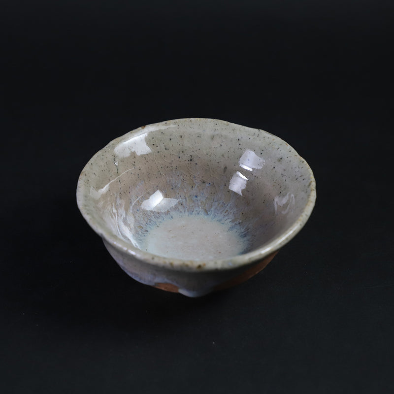 Karatsu Yamase sake cup by Sakurei Okamoto