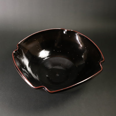 Taki Nakazato Iron glaze square bowl