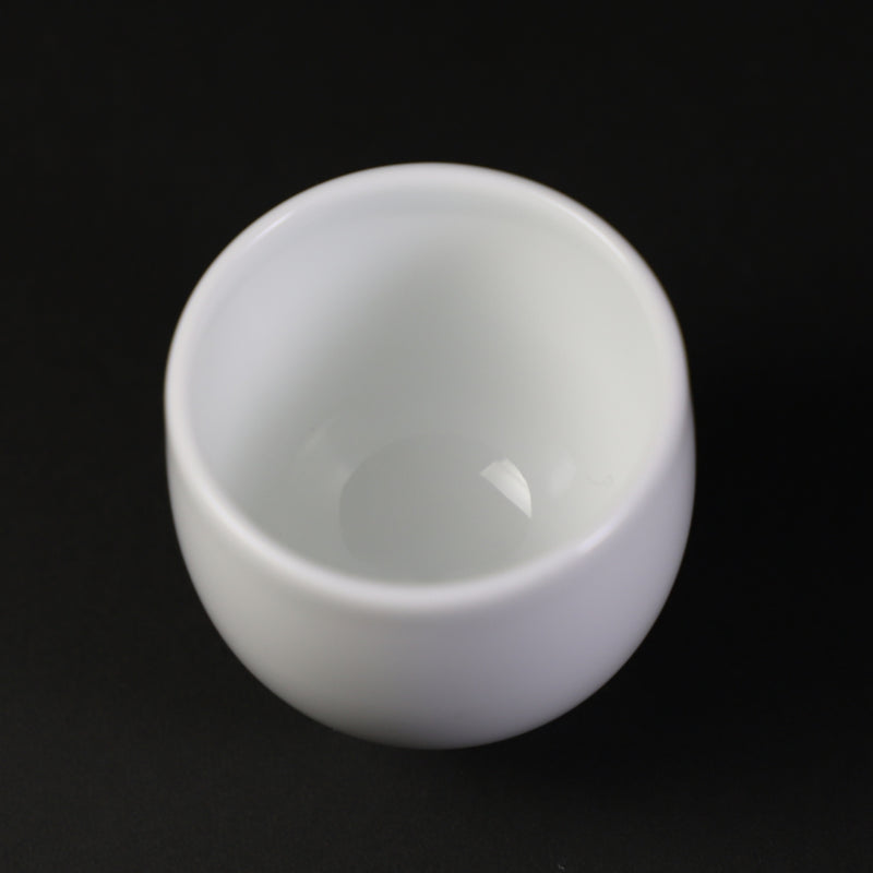 Manji Inoue kiln white porcelain cup