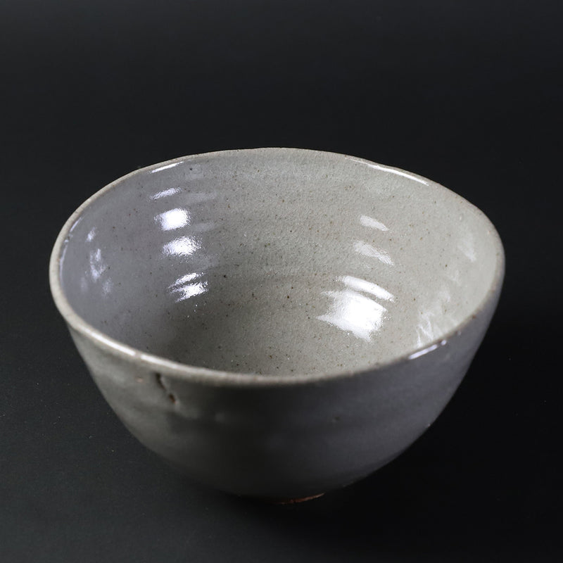 Karatsu tea bowl by Yoshihisa Ishii
