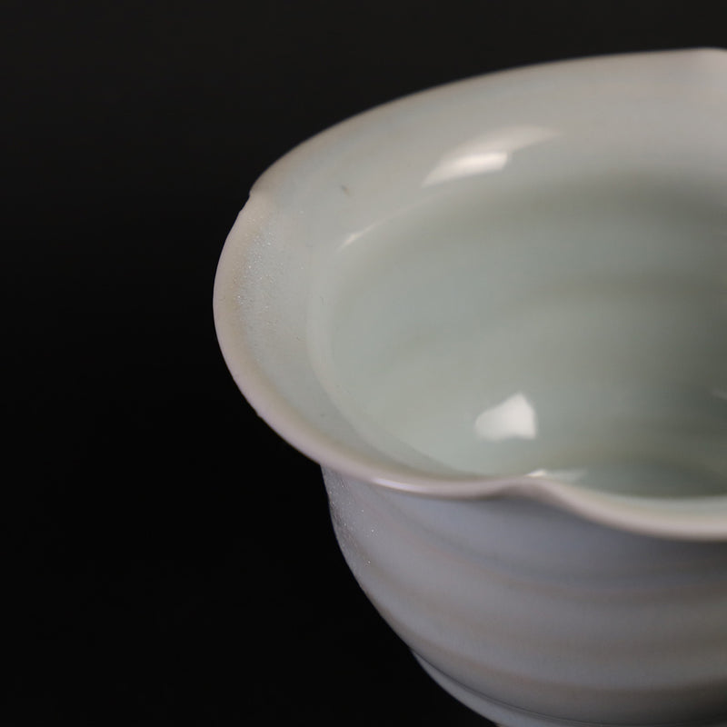 Kenta Nakazato Blue porcelain with persimmon flowers