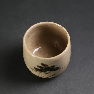 中里太郎右衛門窯　唐津猪口（絵唐津・松）