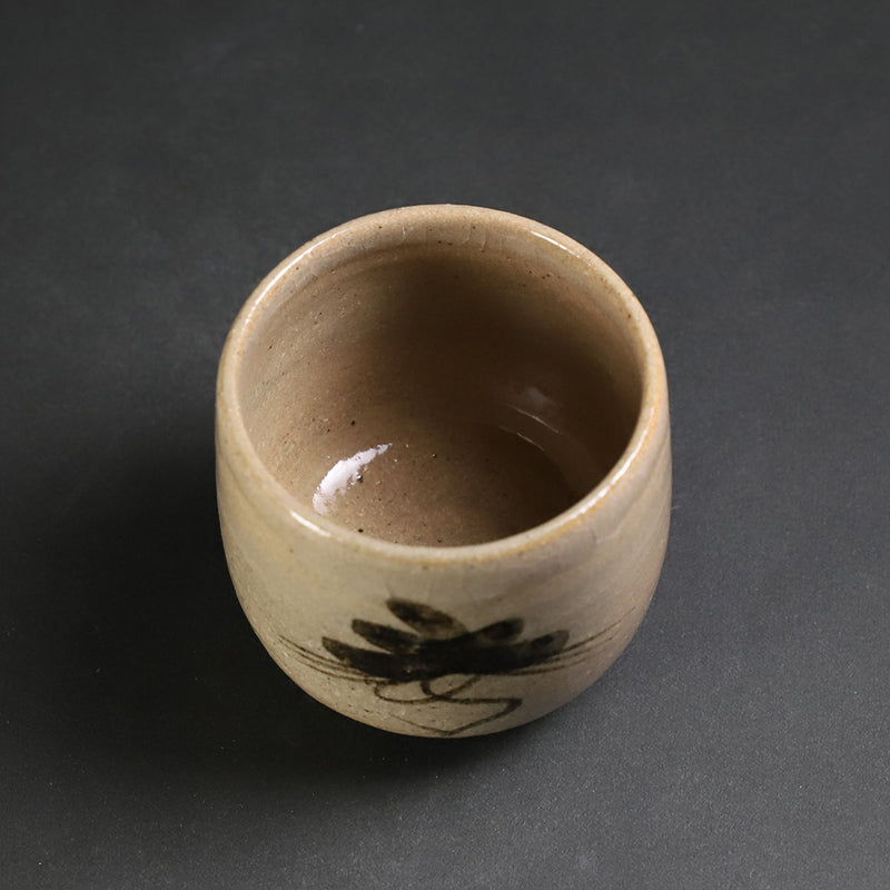 中里太郎右衛門窯　唐津猪口（絵唐津・松）