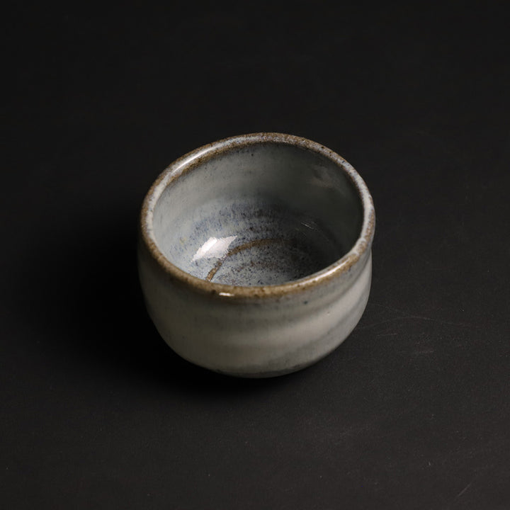 斑唐津　ぐい呑み　Q8-3 斑唐津たちぐい呑（内村慎太郎）Madara Garatsu Sake Cup