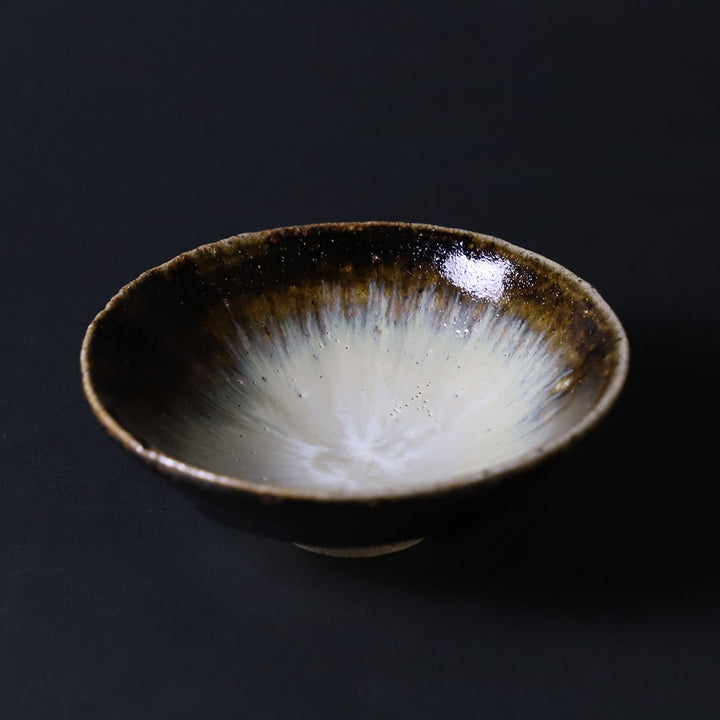 岡本修一 作 朝鮮唐津ぐい呑 – ギャラリー一番館オンラインショップ