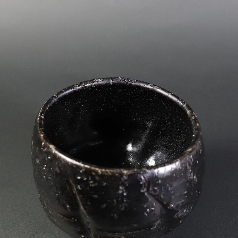 丸田宗彦　作　唐津黒茶盌