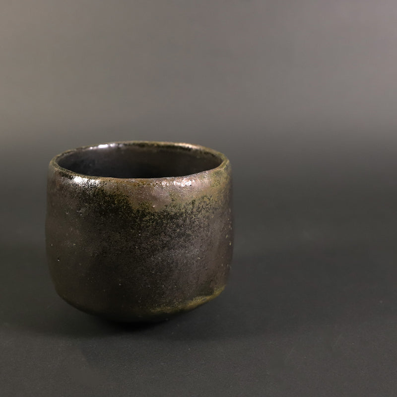 Black glaze tea bowl by Naoto Yano