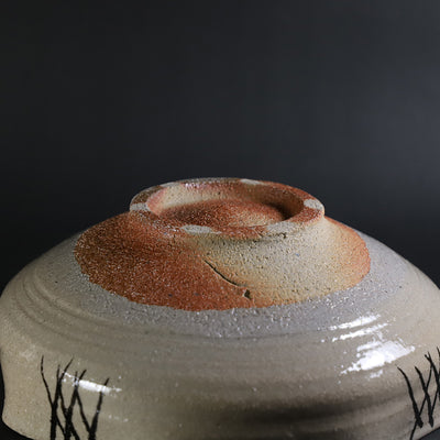 Octagonal bowl with pine design Karatsu by Takashi Nakazato