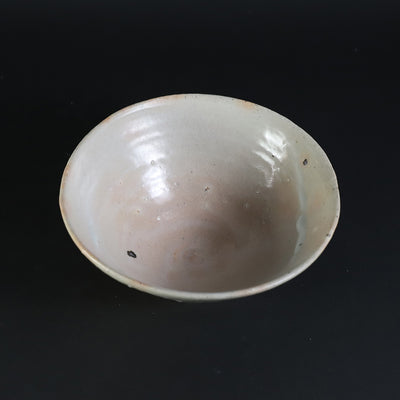 Ido tea bowl by Yasumoto Kajiwara