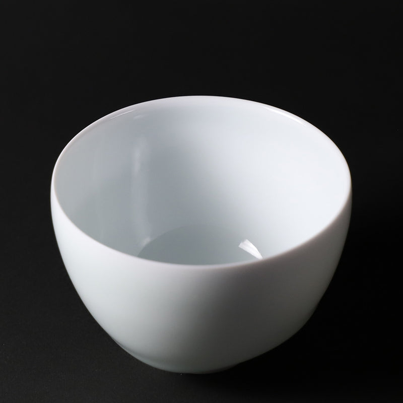 Blue porcelain cup by Akio Momota
